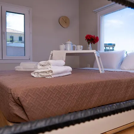 Stathis Suite Exanthia Exterior photo
